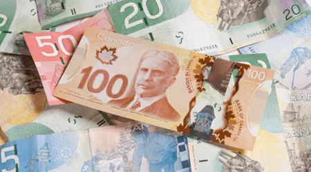 Canadian dollar banknotes