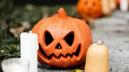 6 online shopping hacks for a spooktacular Halloween and beyond