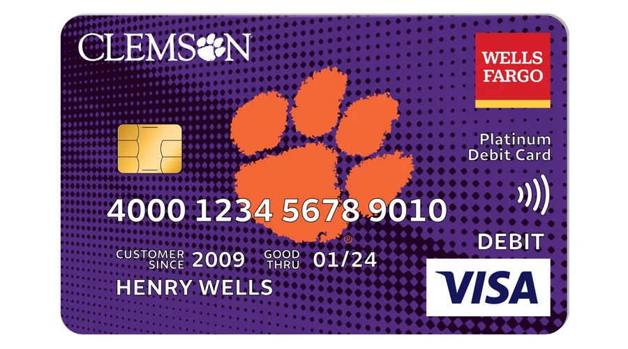 9 Banks with Custom Debit Cards (With Examples)