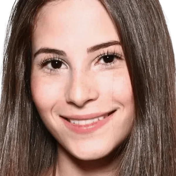 Esther Wolffowitz's headshot