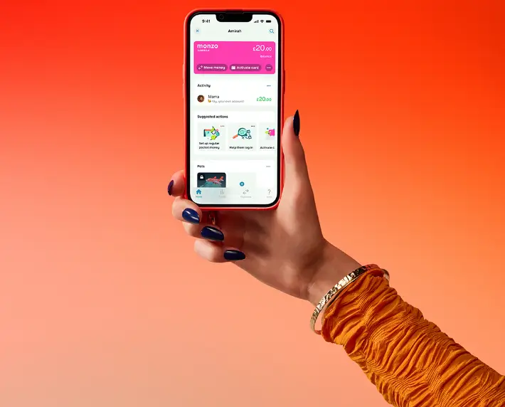 Woman using WorldFirst om laptop